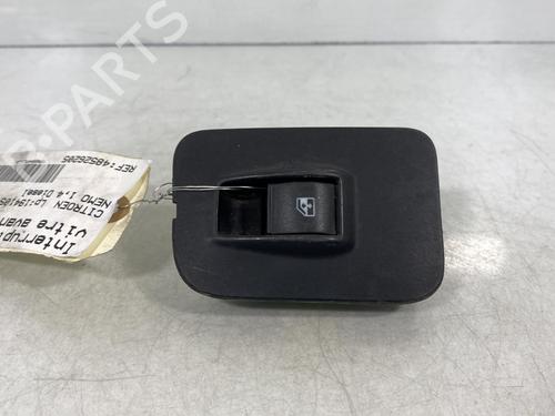 Used Right front window switch Right front window switch CITROËN NEMO Box Body/MPV (AA_) 1.4 HDi (68 hp) 20000457 20000457