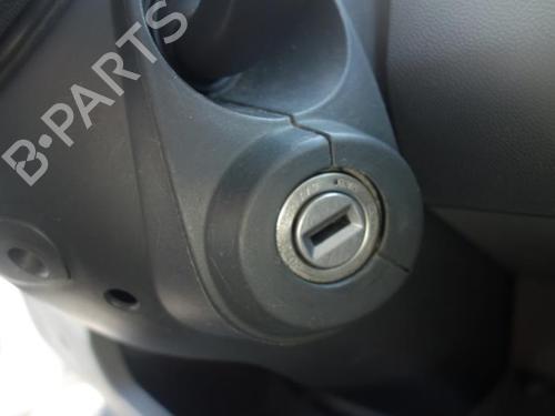 - Image 3