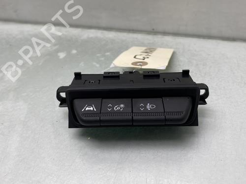 Used Switch RENAULT CLIO V (B7_) 1.5 Blue dCi 100 (B7AD) (101 hp) 31331956