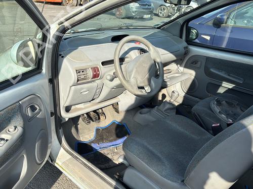 Front bumper RENAULT TWINGO I (C06_) 1.2 (C066, C068) | BP24608893C7