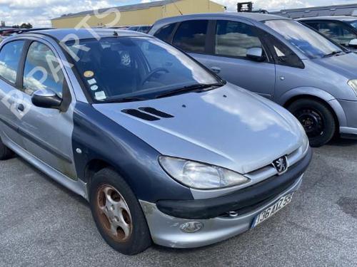 Front bumper PEUGEOT 206 Hatchback (2A/C) 1.6 16V | BP28212516C7 