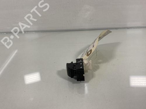 Used Right front window switch PEUGEOT 3008 II SUV (MC_, MR_, MJ_, M4_) 1.2 THP/ PureTech 130 (MRHNSM, MRHNSU, MRHNSJ, MRHNYW,... (131 hp) 20021480