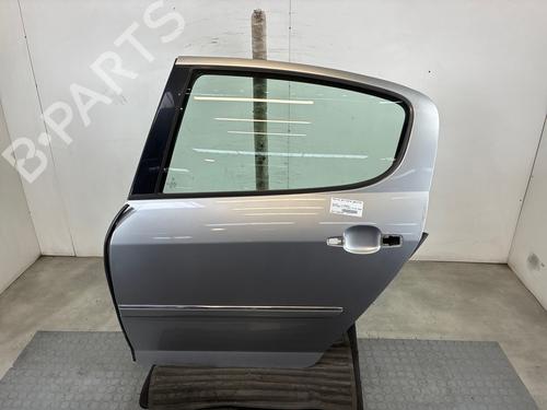 Used Left rear door Left rear door PEUGEOT 407 (6D_) 2.0 HDi 135 (6DRHRH, 6DRHRE, 6DRHRG, 6DRHRJ) (136 hp) 35896868 35896868
