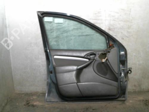 Used Left front door FORD FOCUS I (DAW, DBW) [1998-2009]  19981676
