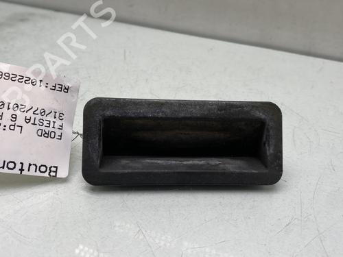 switch-ford-fiesta-vi-cb1-ccn-2008-31205425 main image