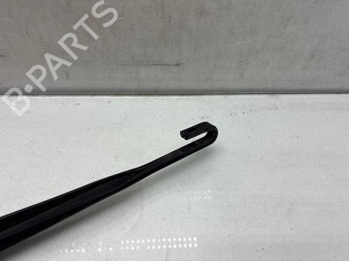Used Rear windshield wiper arm Rear windshield wiper arm 36892010 36892010