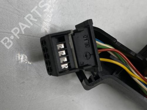 Used Switch Switch VW GOLF VI (5K1) 2.0 TDI (110 hp) 31331974 31331974