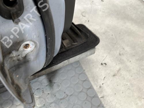 Right front door FORD FOCUS C-MAX (DM2) 2.0 | BP30156423C3 