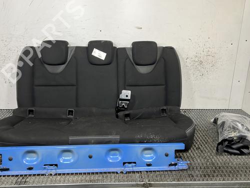Used Rear seat RENAULT CLIO IV (BH_) 1.2 16V (73 hp) 32063526