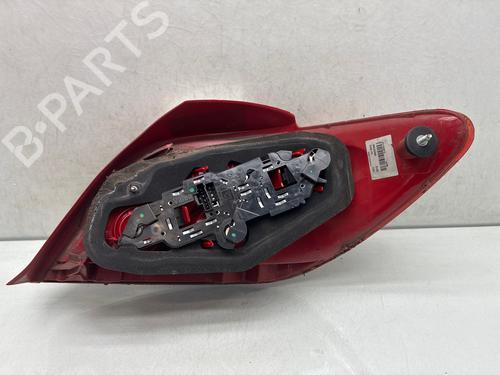 Used Right taillight Right taillight 37193901 37193901