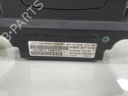 Used Display monitor PEUGEOT 5008 (0U_, 0E_) 2.0 HDi 150 / BlueHDi 150 (150 hp) 20013424