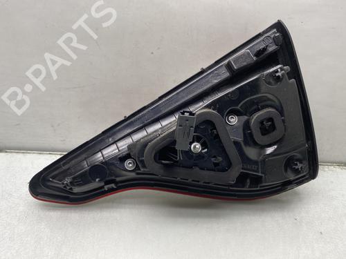left-tailgate-light-renault-clio-v-b7_-2019-23765580 main image