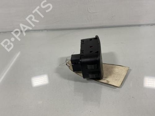Used Warning switch Warning switch CITROËN NEMO Box Body/MPV (AA_) 1.4 HDi (68 hp) 19999532 19999532