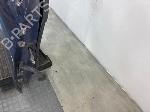 Used Right front door Right front door 38625797 38625797