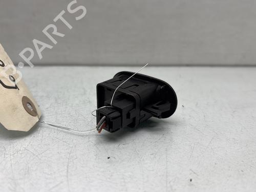 Left front window switch PEUGEOT 1007 (KM_) 1.4 HDi | BP28519693I27 - Image 2