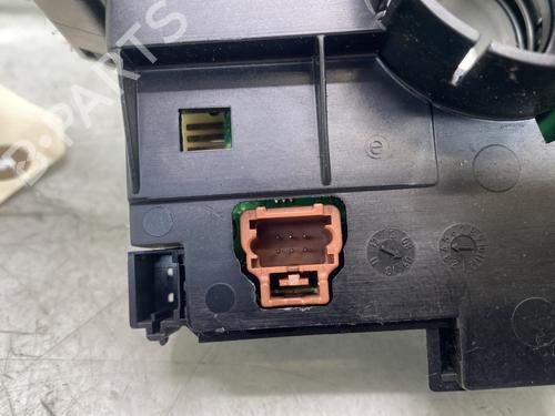 Used Steering column stalk Steering column stalk PEUGEOT 308 I (4A_, 4C_) 1.6 HDi (109 hp) 32745450 32745450
