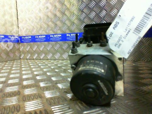Used ABS pump ABS pump PEUGEOT 206 Hatchback (2A/C) 2.0 HDI 90 (90 hp) 19986747 19986747