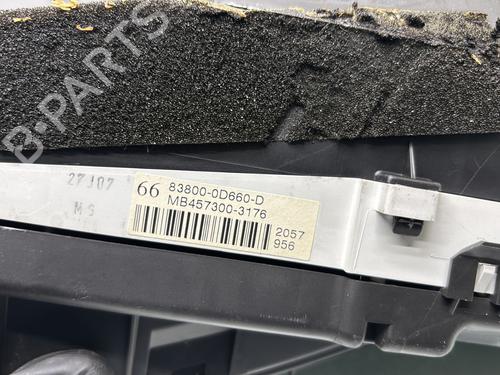 Used Instrument cluster Instrument cluster TOYOTA YARIS (_P9_) 1.0 VVT-i (KSP90_, KSP90R) (69 hp) 33001430 33001430