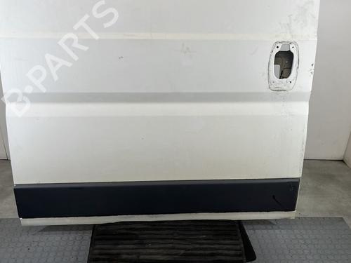 Right slide door PEUGEOT BOXER Van 2.2 BlueHDi 140 | BP29939556C75