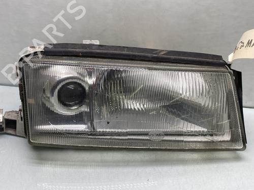 Lyskaster høyre SKODA OCTAVIA I Combi (1U5) 1.9 TDI (90 hp) 30046434