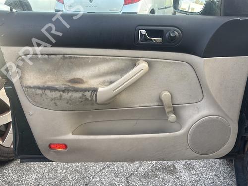 Right taillight VW GOLF IV Variant (1J5) 1.9 TDI | BP35896549C35  - Image 27