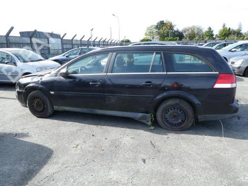 Left taillight OPEL VECTRA C Estate (Z02) 1.9 CDTI (F35) | BP21957665C34 