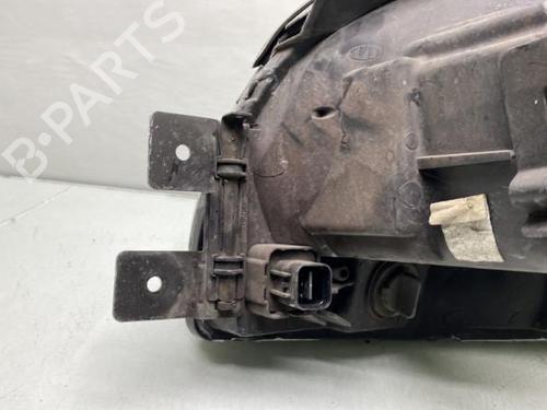 Right headlight KIA SPORTAGE II (JE_, KM_) 2.0 CRDi 4WD | BP20183197C29