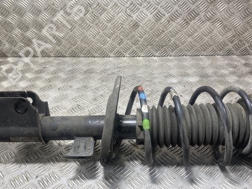 Schokbreker links voor PEUGEOT 308 II (LB_, LP_, LW_, LH_, L3_) 1.6 HDi / BlueHDi 115 (115 hp) 31185327