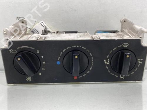 Used Climate control CITROËN ZX (N2) 1.4 i (75 hp) 21948884