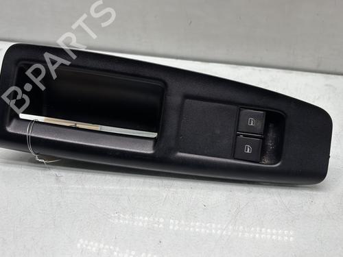 Venstre Foran elrute bryter VW POLO IV (9N_, 9A_) 1.2 12V (64 hp) 29507544