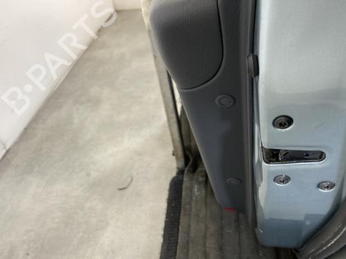 Right front door HYUNDAI TUCSON (JM)  | BP21961677C3 