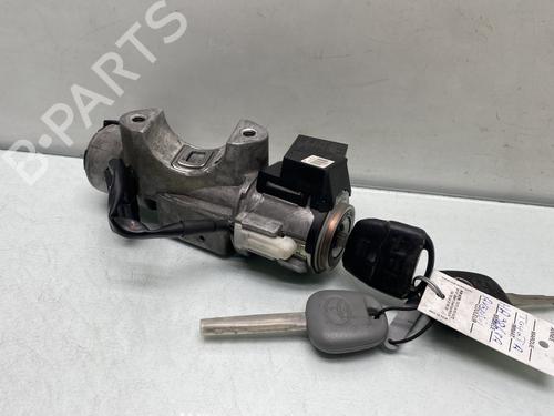 Ratlås/Tændingslås TOYOTA AVENSIS Estate (_T25_) 2.0 D-4D (ADT250_, ADT250R) (126 hp) 31641421