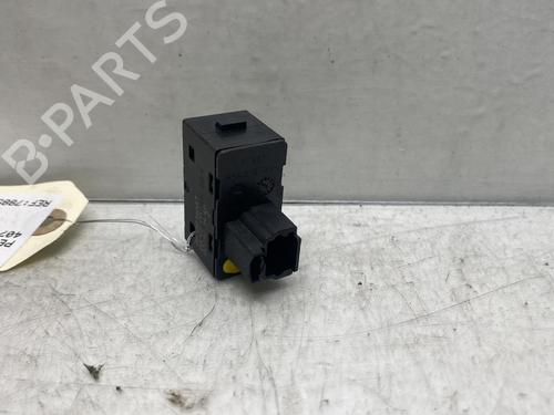 Right rear window switch PEUGEOT 407 (6D_) 1.6 HDi 110 (6D9HZC, 6D9HYC) | BP19961817I28 