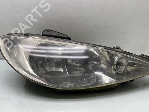 Used Right headlight PEUGEOT 206 Hatchback (2A/C) 1.4 HDi eco 70 (68 hp) 31049054