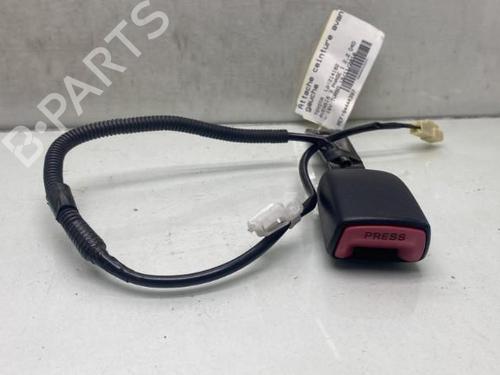 Used Seat buckle TOYOTA AVENSIS Saloon (_T27_) 2.2 D-4D (ADT271_, ADT271R) (150 hp) 19990471