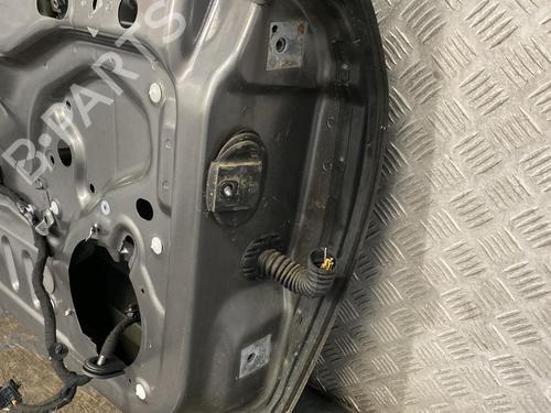 left-front-door-peugeot-407-coupe-6c_-20-hdi-9002w5-2005-19996042 main image