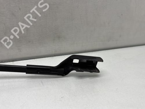 Used Front windshield wiper arm Front windshield wiper arm VW GOLF VII (5G1, BQ1, BE1, BE2) 1.6 TDI (105 hp) 28280530 28280530