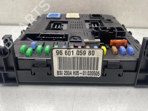 Fuse box PEUGEOT 307 (3A/C) 2.0 HDi 135 | BP28519650E1