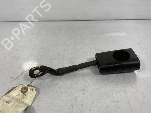 Used Seat buckle Seat buckle ALFA ROMEO GT (937_) 1.9 JTD (937CXN1B) (150 hp) 19984285 19984285