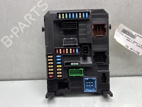Used Fuse box PEUGEOT 208 I (CA_, CC_) 1.2 VTI 82 (82 hp) 29141717