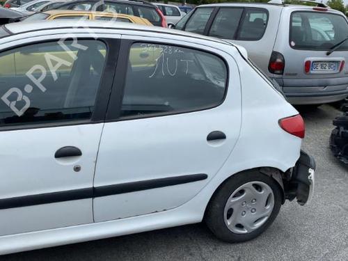 Ryggespeil venstre PEUGEOT 206 Hatchback (2A/C) 1.9 D | BP24176400C26 