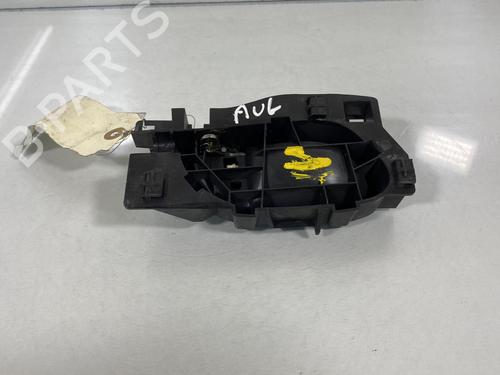 Used Front left interior door handle Front left interior door handle PEUGEOT 207 (WA_, WC_) 1.6 HDi (109 hp) 20024640 20024640