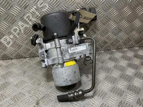 Used Steering pump Steering pump 20303231 20303231
