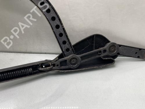 Used Front windshield wiper arm RENAULT SCÉNIC II (JM0/1_) 1.5 dCi (JM1E, JM16) (106 hp) 30362642