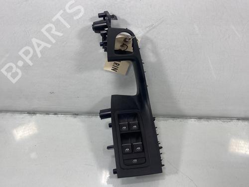 Used Left front window switch SEAT ATECA (KH7, KHP) 1.6 TDI (115 hp) 29841581