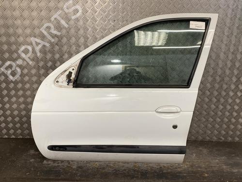 Used Left front door RENAULT MEGANE I Classic (LA0/1_) [1996-2008]  28797883
