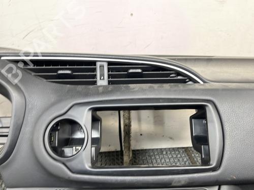 Dashboard TOYOTA YARIS (_P13_) 1.5 Hybrid (NHP130_, NHP130) | BP28475686C46 