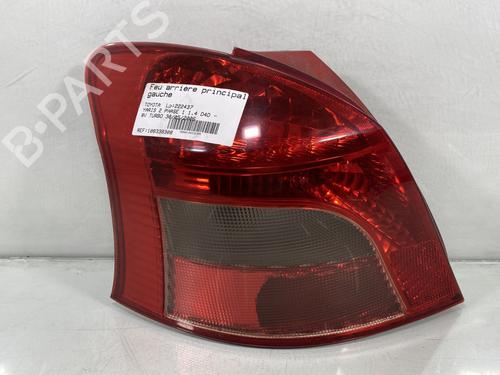Used Left taillight TOYOTA YARIS (_P9_) 1.4 D-4D (NLP90_, NLP90R) (90 hp) 28103038