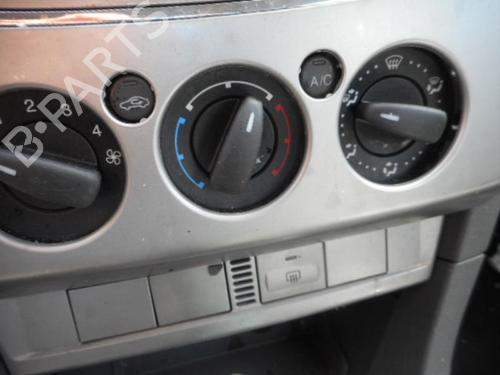 Szkło lusterka prawego FORD FOCUS II (DA_, HCP, DP)  | BP25866077C147 