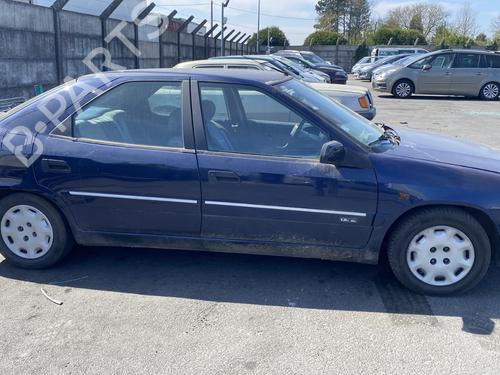 Right front indicator CITROËN XANTIA (X1_, X2_) 1.8 i 16V | BP25922963C33 